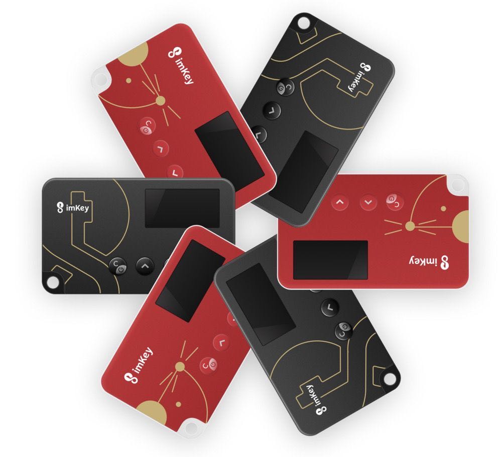 imToken Wallet Website | 我应该把币放在哪里？钱包，还是交易所？ | World-renowned digital asset  management tool, supporting Bitcoin, Ethereum, DOGE, Vaulta, Cosmos,  Litecoin, TRON, BCH, Nervos, TON and other blockchains.